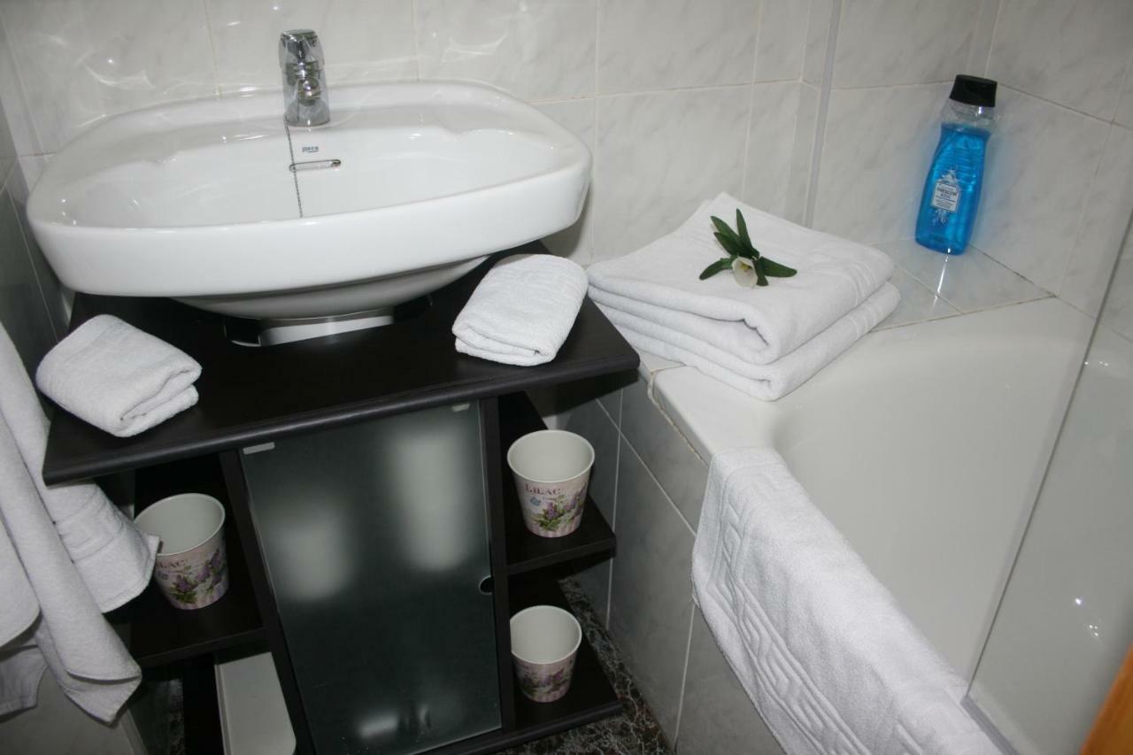 Apartamento Ésera Dos Catedrales Villanova Exterior foto
