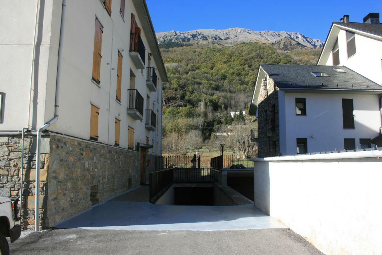 Apartamento Ésera Dos Catedrales Villanova Exterior foto